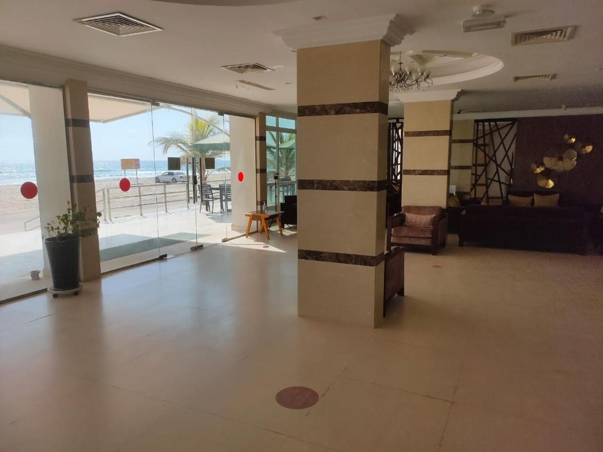 Beach Resort Salalah Exterior photo