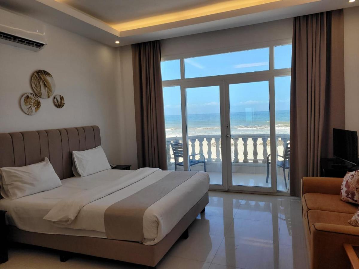 Beach Resort Salalah Exterior photo