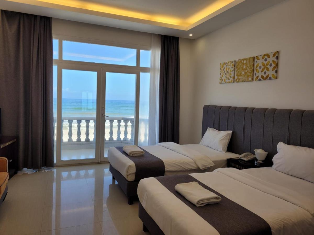 Beach Resort Salalah Exterior photo