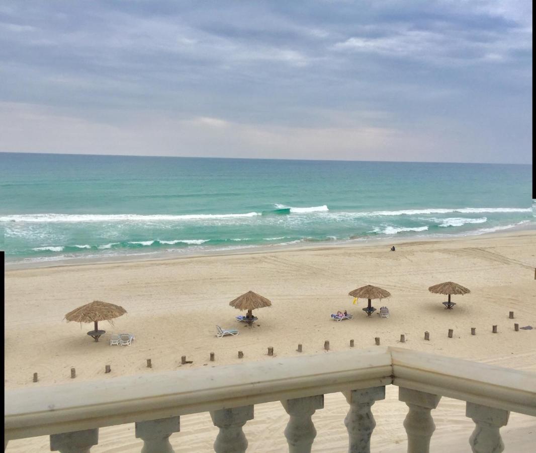 Beach Resort Salalah Exterior photo
